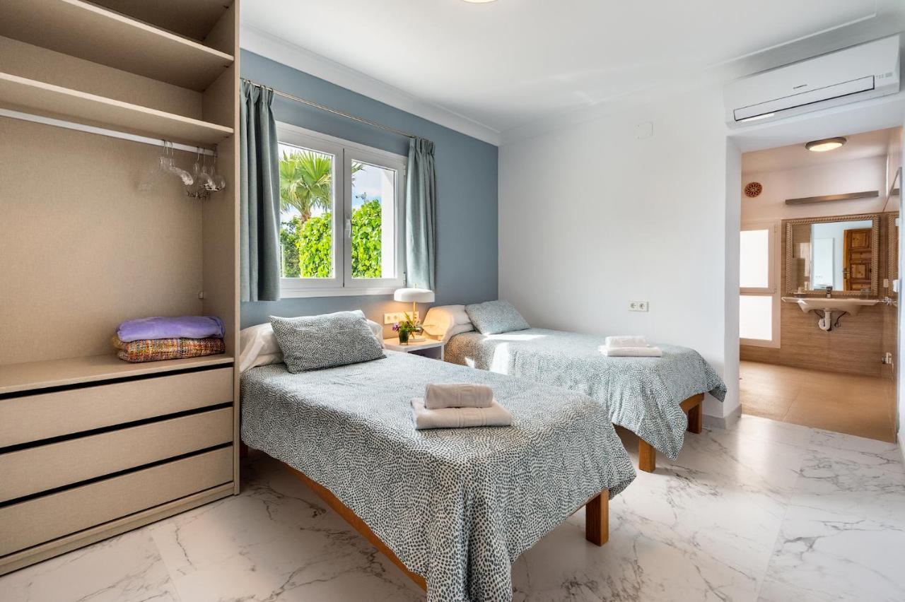 Villa Can Joan I - Fantastic Sunset Views And Family Friendly - Sant Antoni de Portmany Dış mekan fotoğraf
