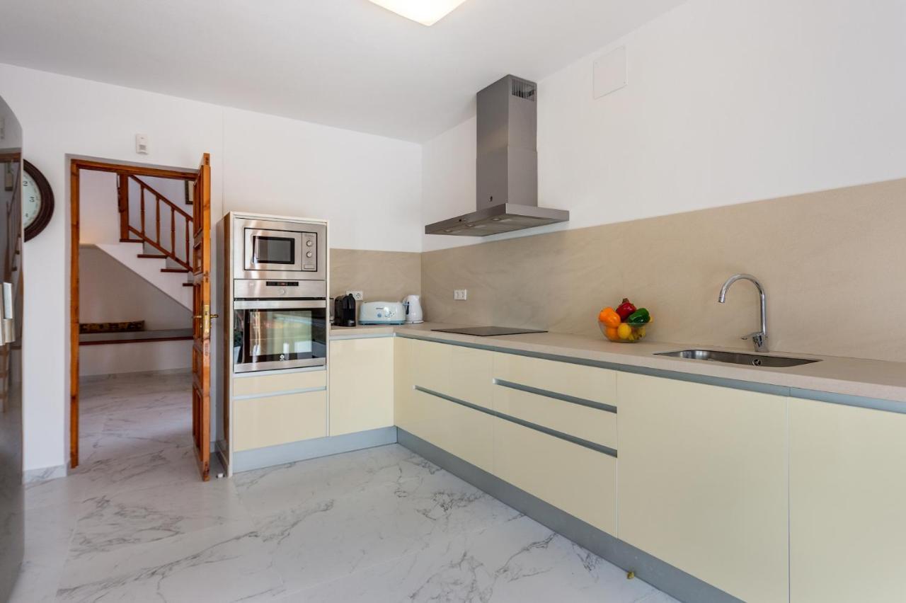 Villa Can Joan I - Fantastic Sunset Views And Family Friendly - Sant Antoni de Portmany Dış mekan fotoğraf