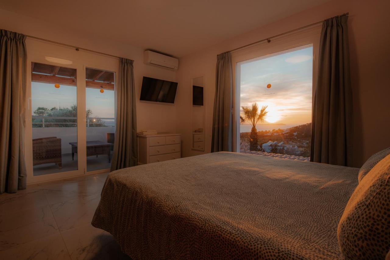 Villa Can Joan I - Fantastic Sunset Views And Family Friendly - Sant Antoni de Portmany Dış mekan fotoğraf