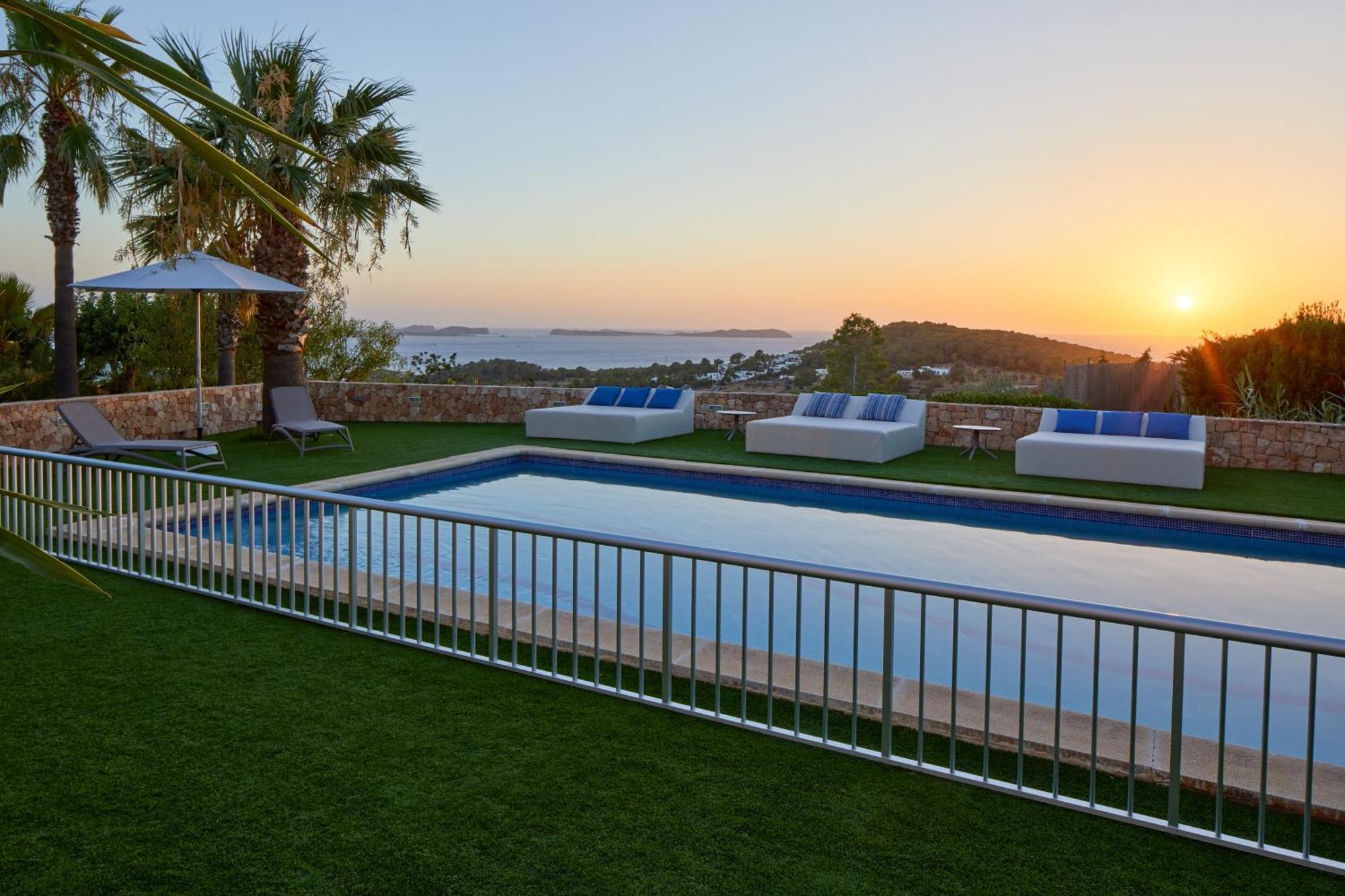 Villa Can Joan I - Fantastic Sunset Views And Family Friendly - Sant Antoni de Portmany Dış mekan fotoğraf