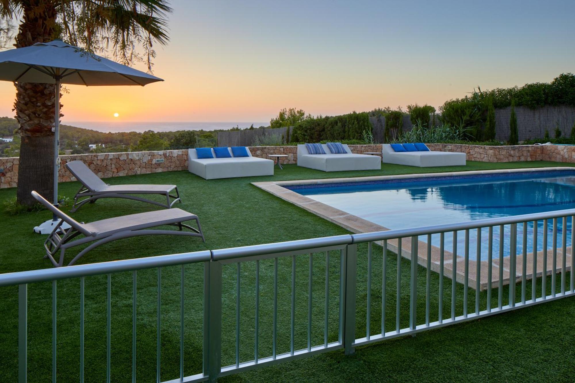 Villa Can Joan I - Fantastic Sunset Views And Family Friendly - Sant Antoni de Portmany Dış mekan fotoğraf